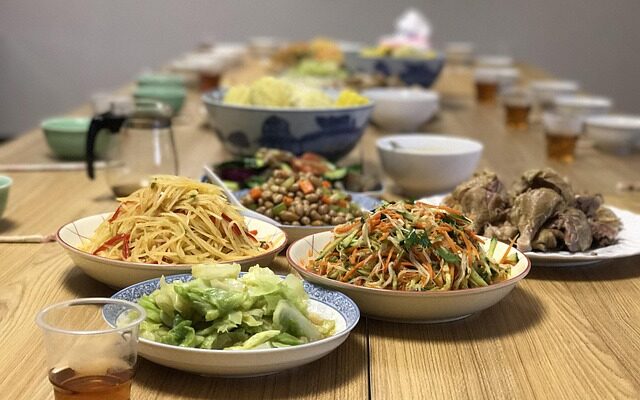 Sunde familiemåltider med plads til forskellige appetitter